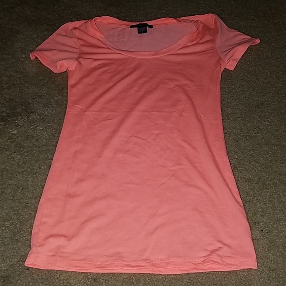 Too big - Picture 1 of 1